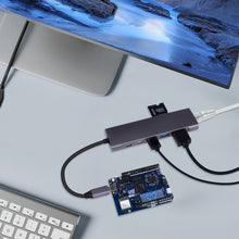 52Pi Starter Kit for Arduino UNO Q 2GB, with Arduino UNO Q 2GB Board, Aluminum Case, Type-C Hub, Cat 6 Ethernet Patch Cable and USB-C Power Supply